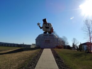 Happy Rock, the fibreglass statue in Gladstone, Manitoba.
