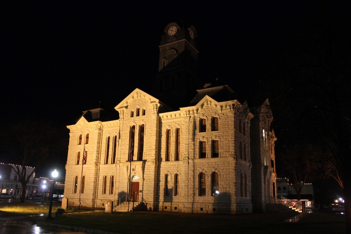 This beautiful courthouse was just recently restored. Date - 1890 Architect - W.C. Dodson Style - Second Empire Material: Limestone